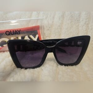 Quay Australia Chain Reaction Black Sunglasses